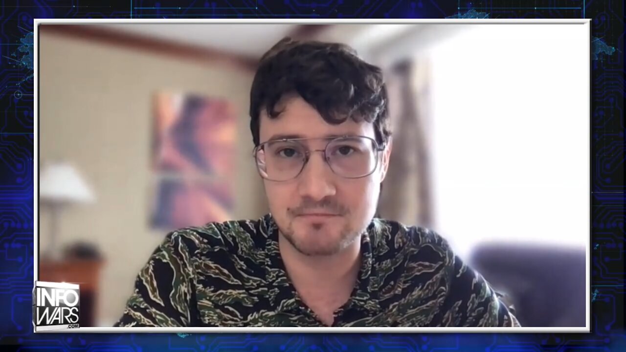 WAR ROOM (Full Show) Monday - 8/23/21