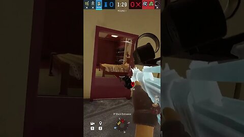 1v3 caveira clutch #gaming #rainbowsixsiege #r6moments #funnygameplay #rainbowsix #siege