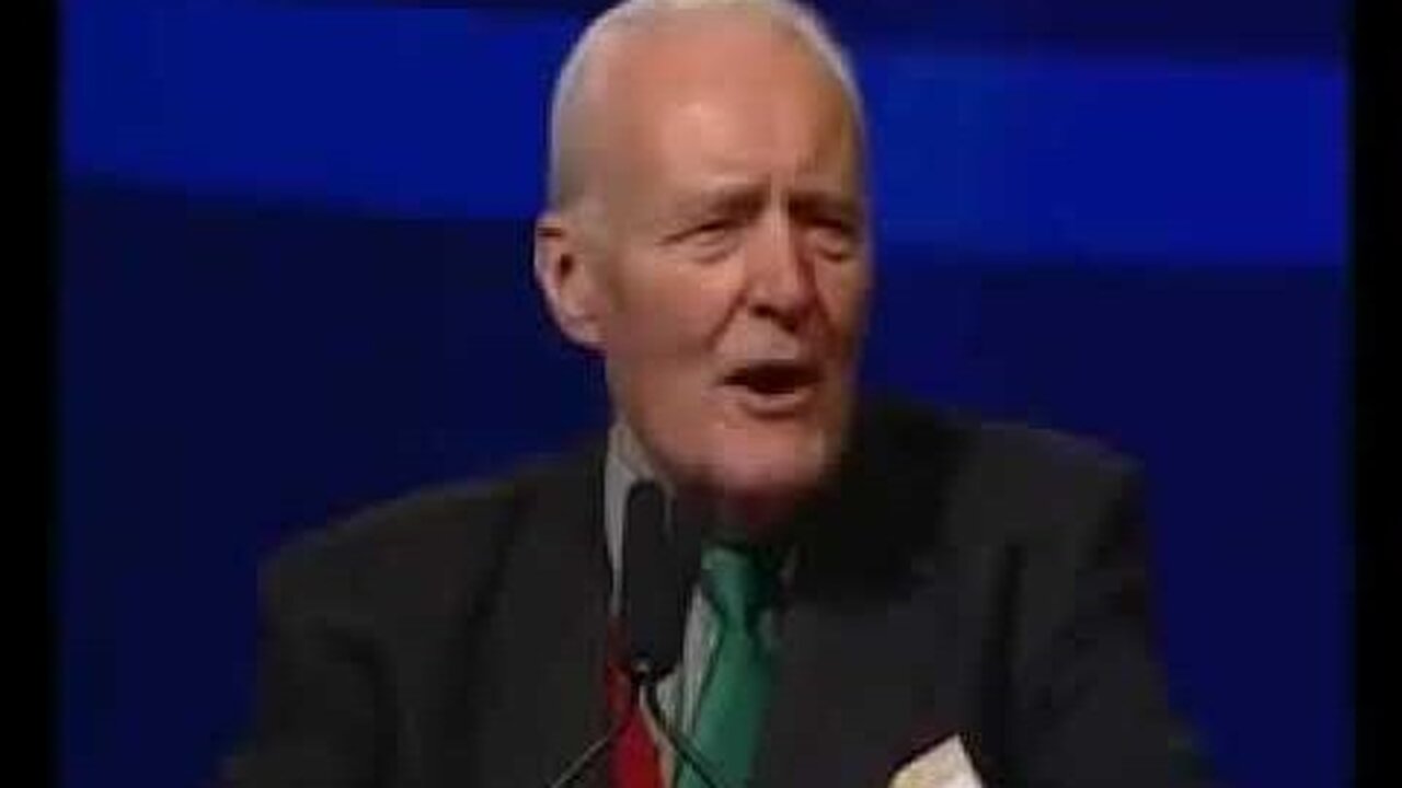 Tony Benn - A Wise Message about Peace