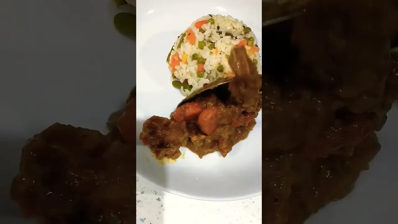 Curry Mutton With Risotto Rice Jamaican Style 😋 #shorts