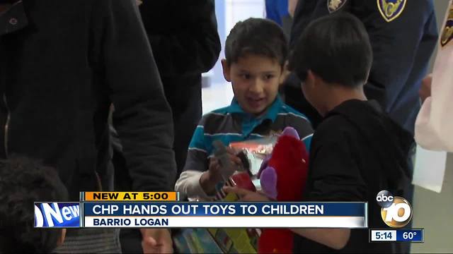 CHP hands out toys to children