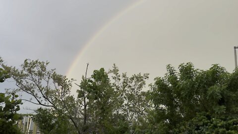 Ever seen a rainbow touch the ground on both sides true story