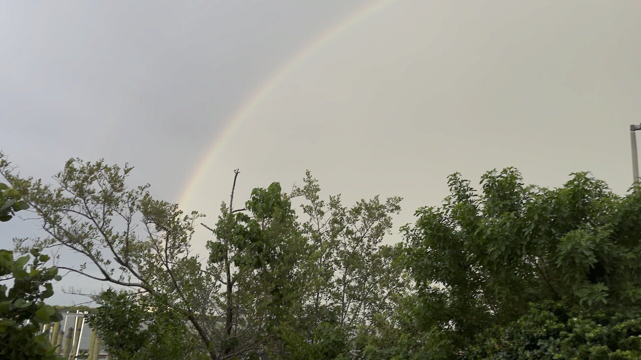 Ever seen a rainbow touch the ground on both sides true story