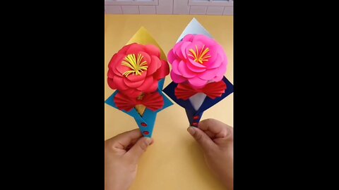 Making flower booke from paper `