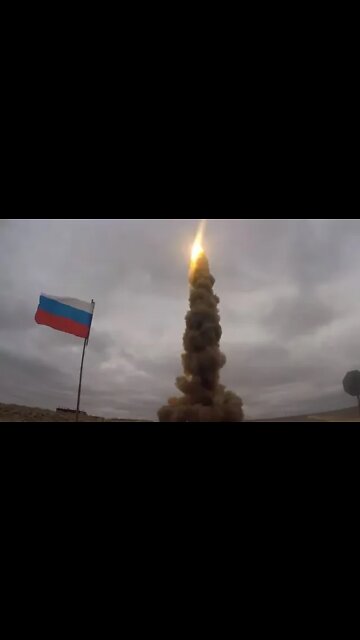 Um novo míssil do sistema de defesa antimísseis russo foi lançado com sucesso#news #brasil#noticias