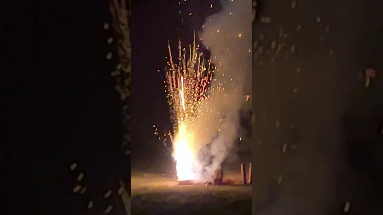 This one mixed it up! 🚀🎇🇺🇸🎆