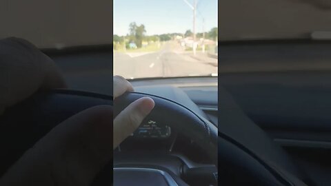 neste final de semana eu tomei uma queda por ser atropelado por outra bicicleta 😭😭 cuidado!