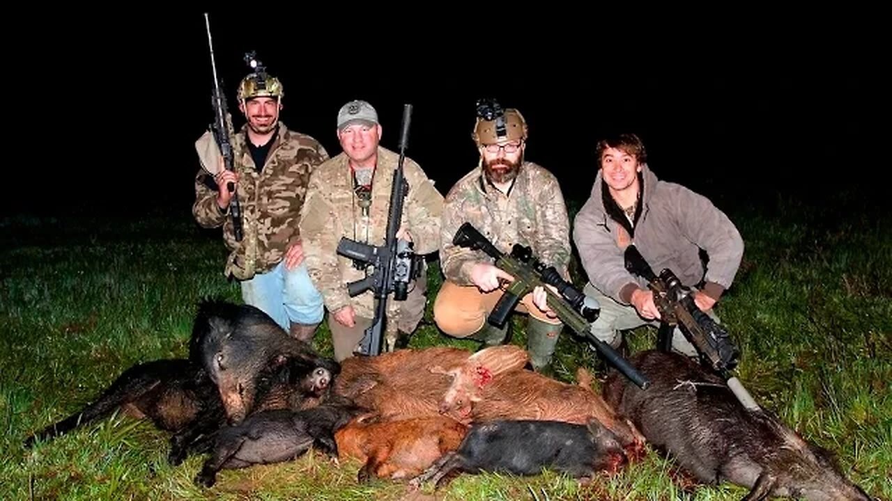 BOAR HUNT WITH LWRC AND THE NEW Six8 A5 ARFCOM