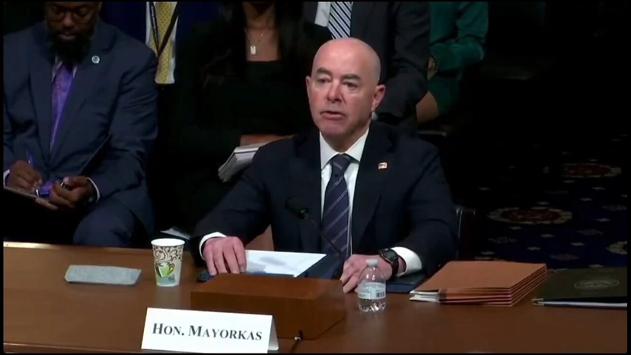 DHS Secretary Claims He Never Flipped His Position On The Border