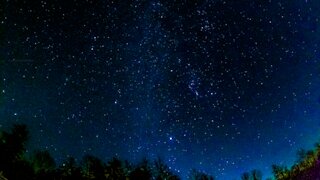 Time lapse from mountain farm magnificently captures the Milky Way