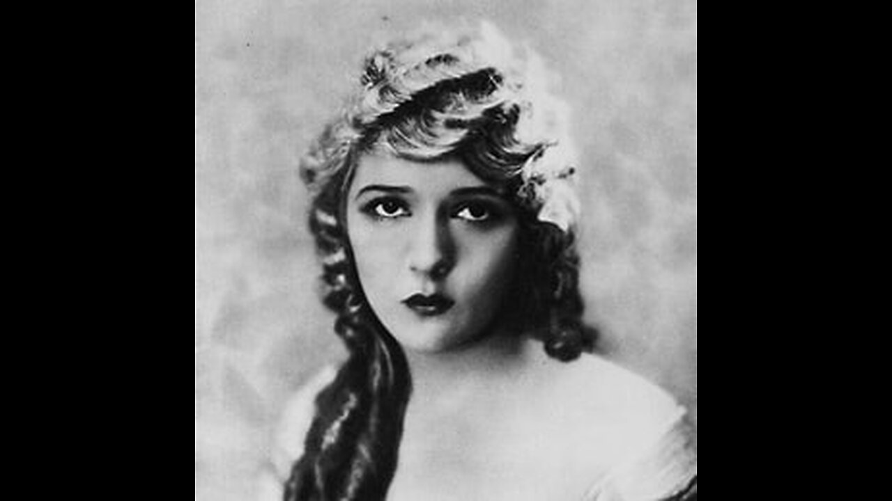 ""Mary Pickford"...Heck of a Businesswoman and Silent Film Star