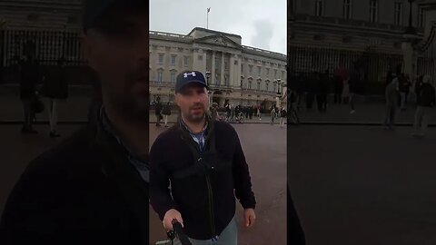 Tiny vlog at Buckingham Palace London. 8th Nov 2022
