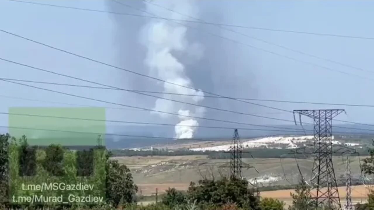 Russian Artillery Battery Of 2S19 "Msta-S" Guns Firing In The Seversk Direction Pt.2