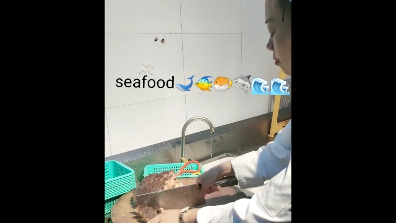 Exploring the Bounty of Seafood" #SeafoodSensation #seafood #video #fyp #foryou #virl #sea #ocean