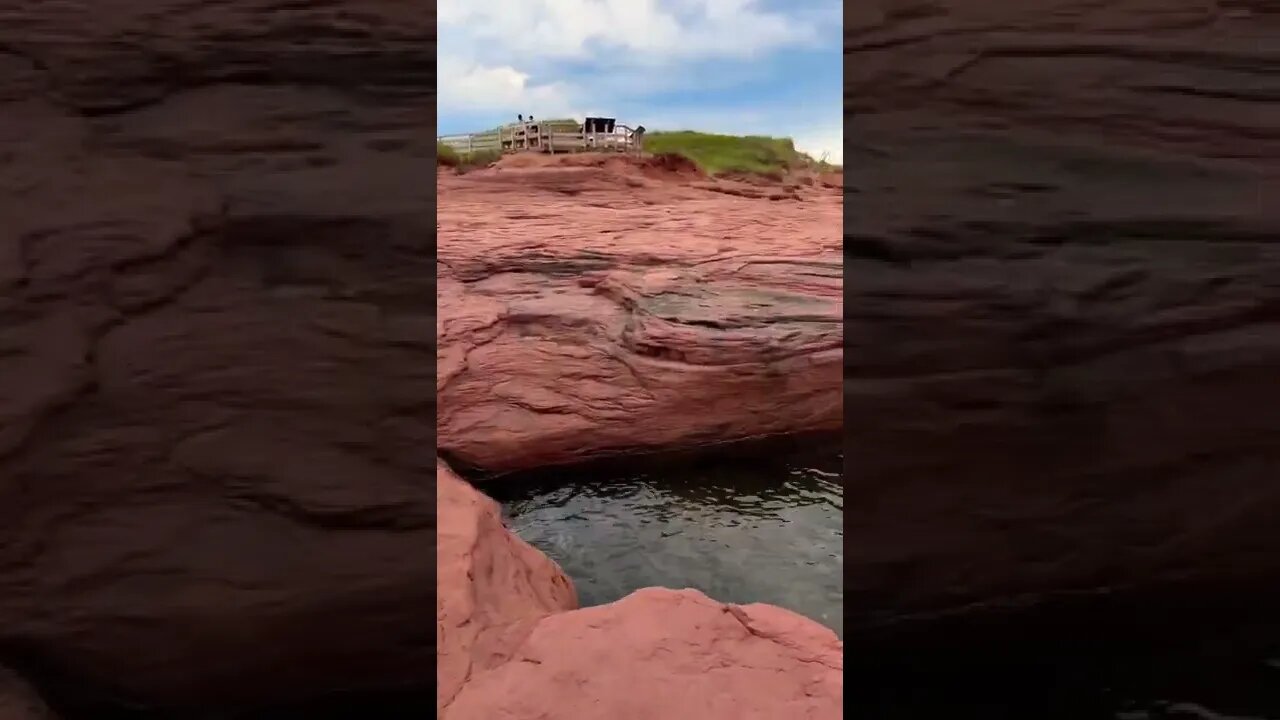 Gorgeous walkable cliffs in Canada