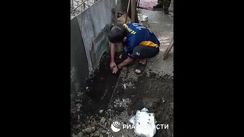 Russian Troops Confiscated 8 Machine Guns & Grenades From Former Terror Defense Member, Kherson Pt.1