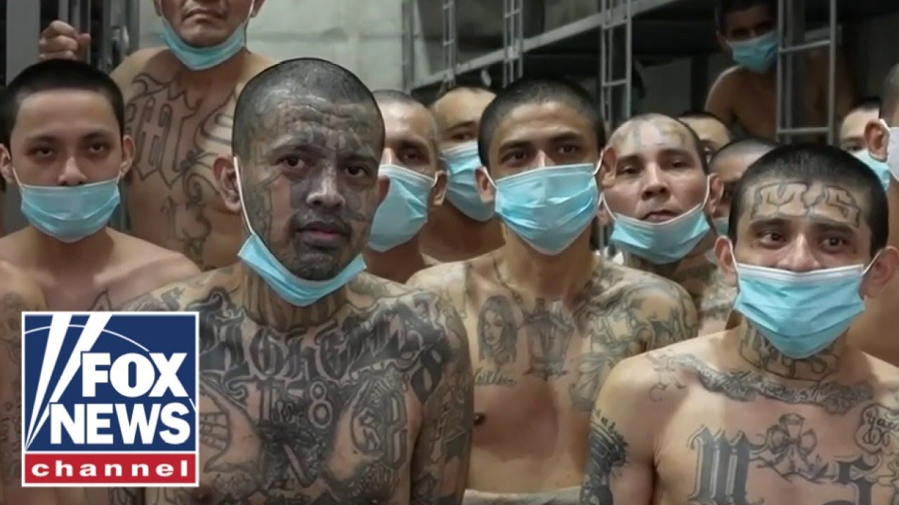Journalist gives a look into El Salvador’s ‘Alcatraz