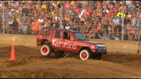 Jeep Cherokee Tough Truck Racing