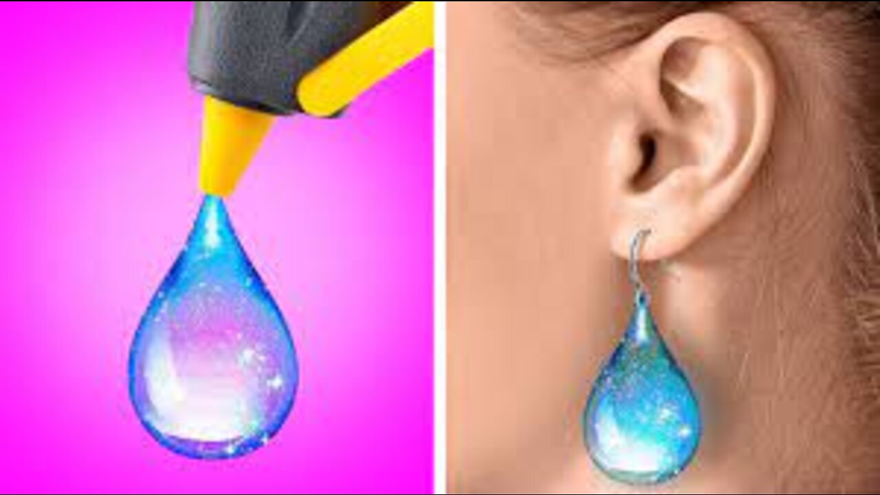 Colorful Epoxy Resin Crafts, Cool Jewelries And Rainbow Glue Gun DIYs