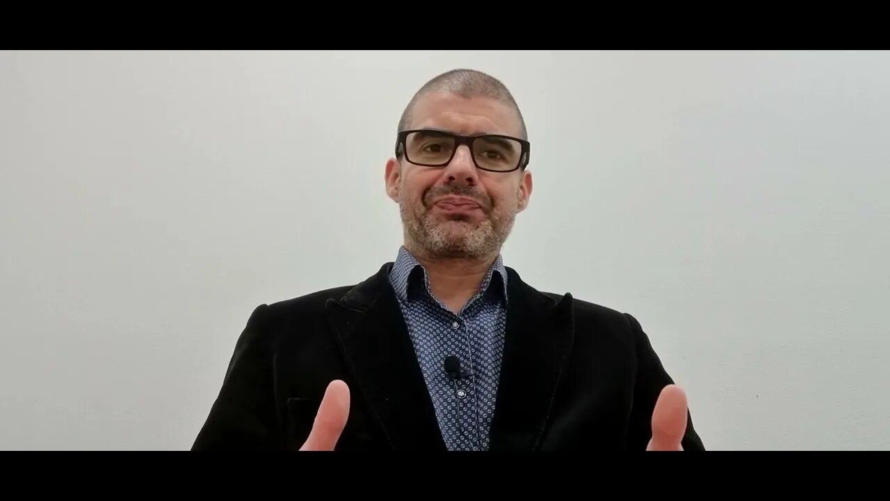 O 'homem ideal' é um misto de Papa Francisco e Andrew Tate?!