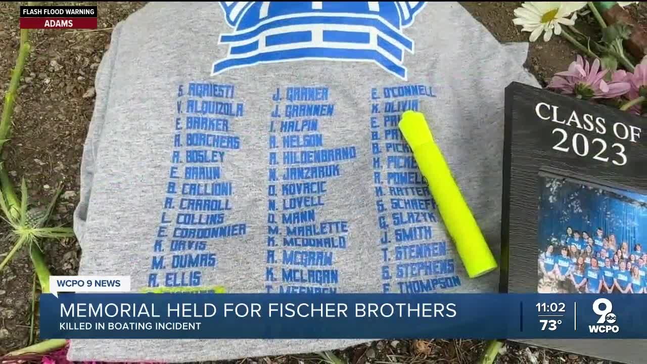 Community remembers 2 teens killed in jet ski crash