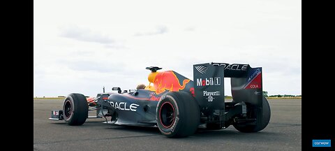 F1 vs Moto GP vs 1,400 hp Porsche ll DRAG RACE