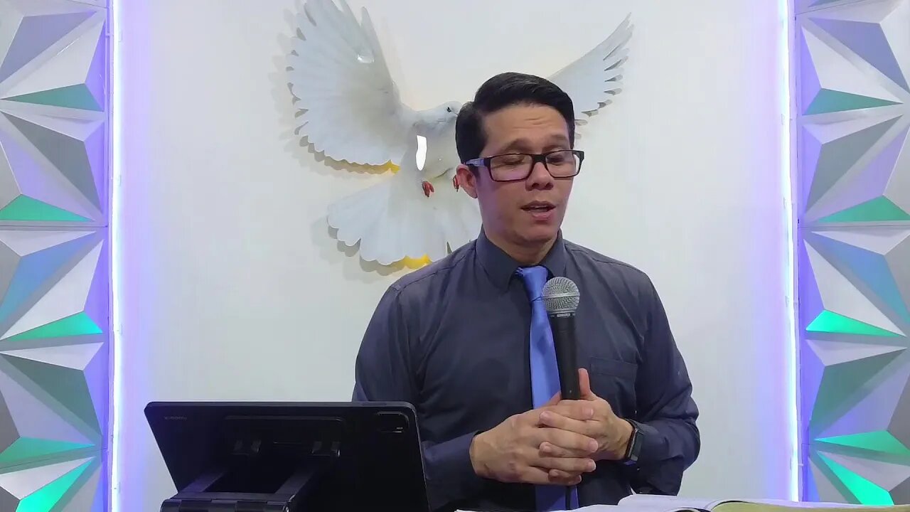 SERMON: PORQUE DIOS PONE Y QUITA REYES? PREDICAS CRISTIANAS