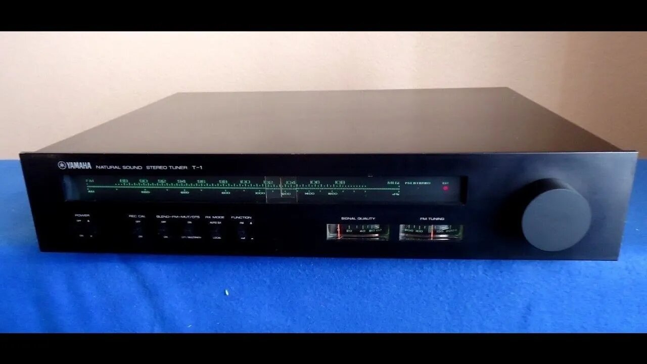Yamaha T-1 Natural Sound Tuner - Intro And Test