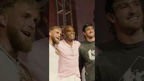 Jake Paul and Logan Paul recreate childhood photo with Anderson Silva #jake #jakepaul #loganpaul