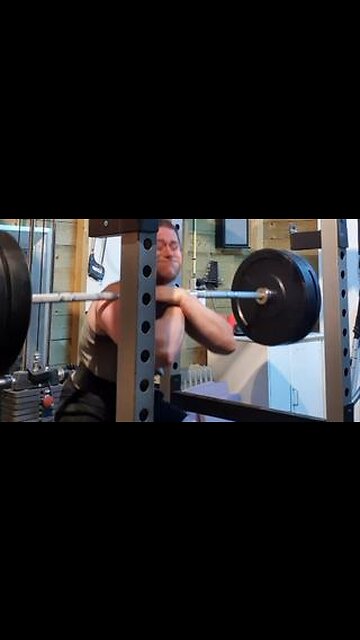 3x10 87.5 Kgs Front Squat. Last Set.