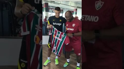 MONSTRO NO CT! THIAGO SILVA ENCONTRA ELENCO TRICOLOR E GANHA ARMADURA