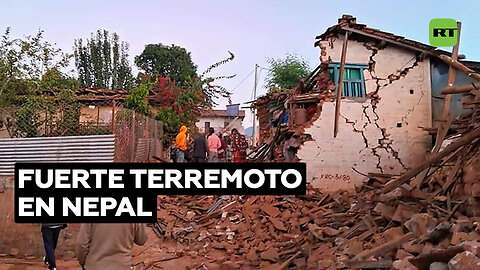 Más de un centenar de muertos tras un fuerte terremoto en Nepal