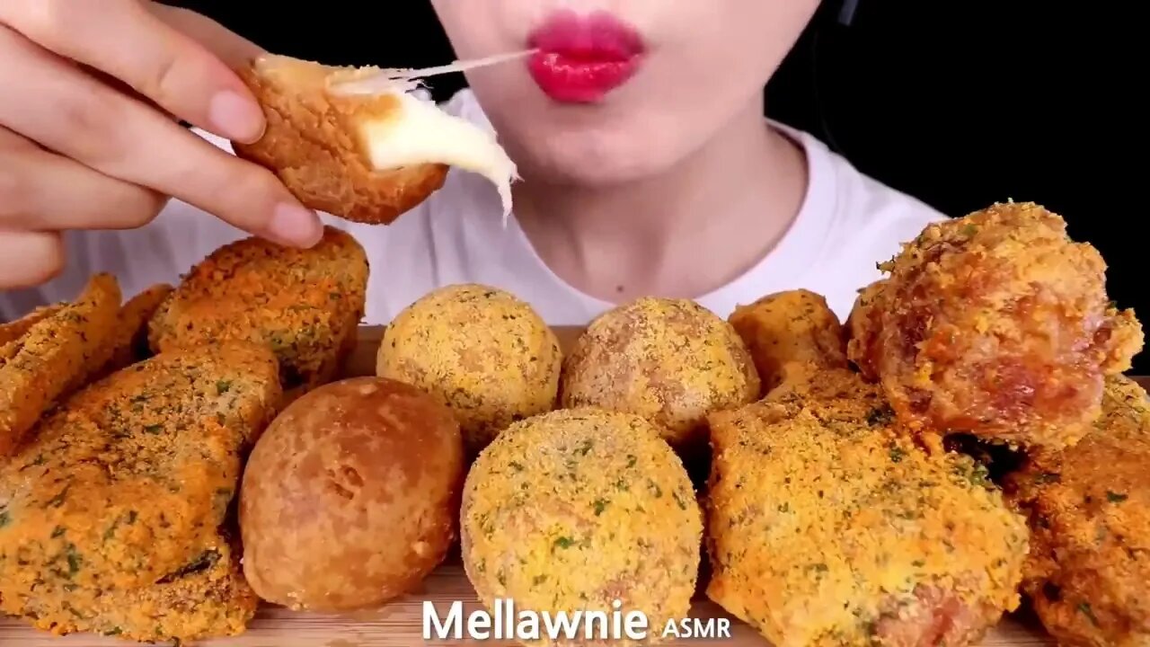 ASMR BBURINKLE FRIED CHICKENS, CHEESE BALL, MENBOSHA, FRIES 신상 뿌링클 멘보샤, 치킨 먹방 EATING SOUNDS