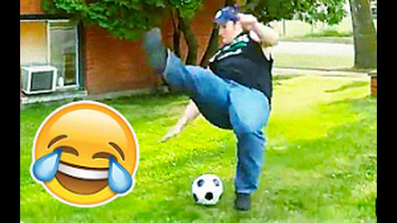 FUNNIEST FAILS & BLOOPERS IN FOOTBALL (TRY NOT TO LAUGH)