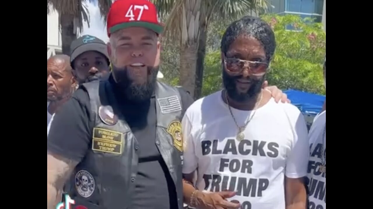 Blacks For Trump Scare the Daylight out of the Left