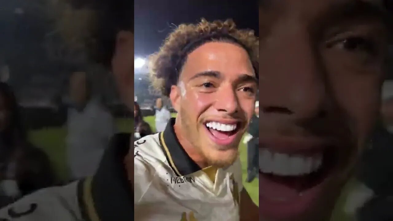 Jogadores comemorando a vitória do Vascão sobre o Náutico em São Januário - Vasco 4x1 Náutico