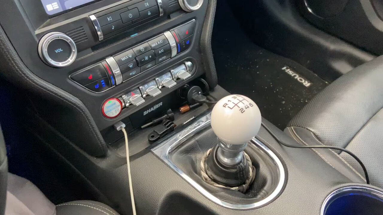 How to remove 15-20 mustang shifter