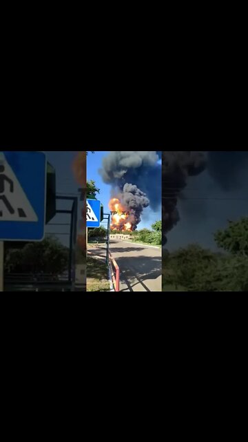 🇷🇺🇺🇦⚡ Ukrainian Shebelinsky GPP Factory Burning After A Russian Missile Strike Destroys It