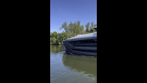 Beautiful yacht inter-coast Pompano #yacht #florida #viral #trend