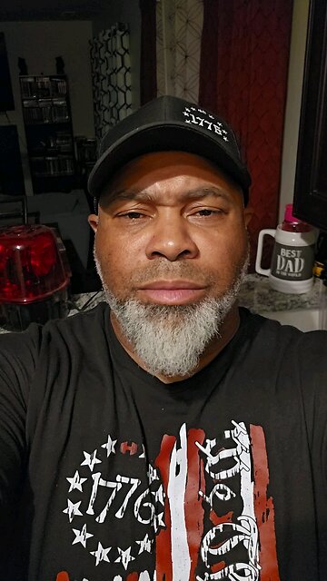 You're just as racist and sexist TO vote for 👠👠⏫️ Harris because she claims Black and a woman.