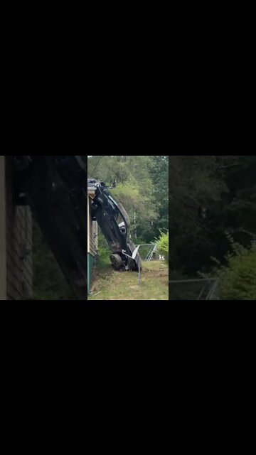 ESTE AUTO AL PARECER CAYÓ DEL CIELO EN EE.UU - MISTERIO SIN RESOLVER