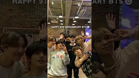 Happy BTS day 💜, let's celebrate it together 🥳🥳 #bts9thanniversary