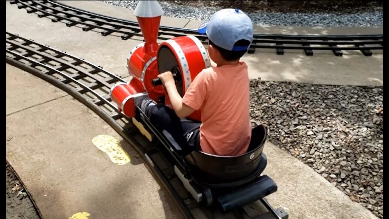 A Day at Dutch Wonderland - Family Theme Park - Lancaster PA - August 2021