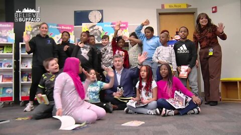 Buffalo students enjoy book fair supported by 7 News and the Scripps Howard Foundation