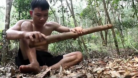 The boy wandered in the wild for 12 days, showing amazing wild survival skills2