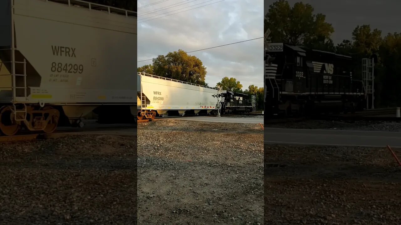 NS 3322 Shoving cars