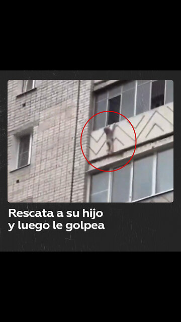Niño queda colgado del balcón en un séptimo piso y luego recibe una paliza de su mamá