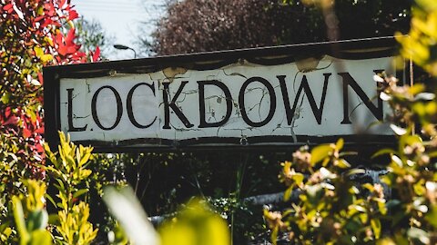 When do the British unjabbed get locked up?