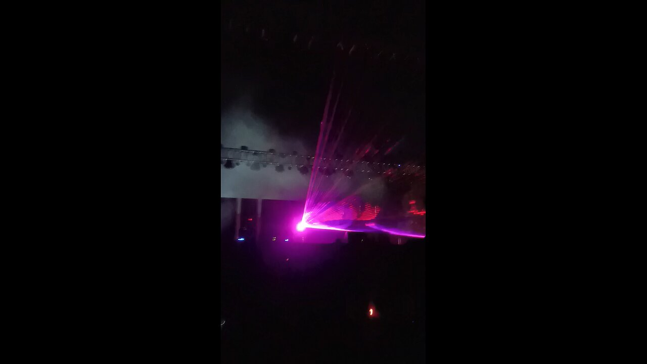 lasershow 17