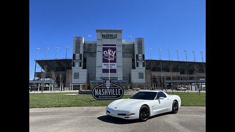 Cammed C5 corvette doing doughnuts